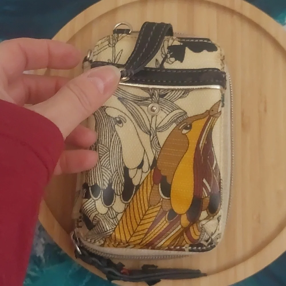 SakRoots Artistic Bird Print Wallet